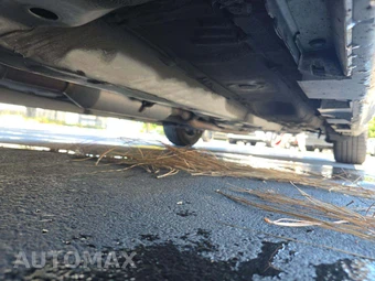 2012 Toyota Camry LE – miniatura 4