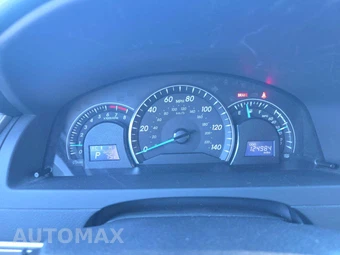 2012 Toyota Camry LE – miniatura 6