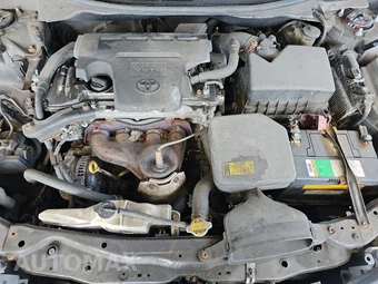 2012 Toyota Camry LE – miniatura 15