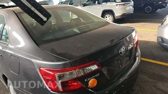 2012 Toyota Camry LE – miniatura 38