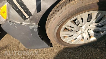 2012 Toyota Camry LE – miniatura 44