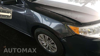 2012 Toyota Camry LE – miniatura 56