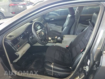 2012 Toyota Camry LE – miniatura 7