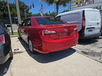 2012 Toyota Camry LE – miniatura 2
