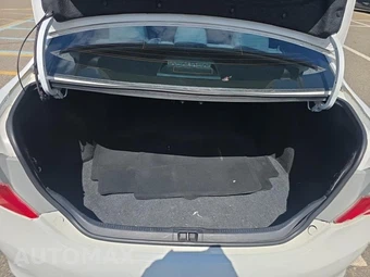 2012 Toyota Camry LE – miniatura 19