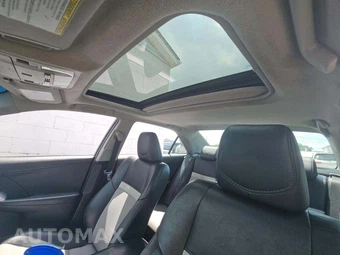 2012 Toyota Camry SE – miniatura 11