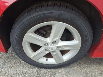 2012 Toyota Camry SE – miniatura 24