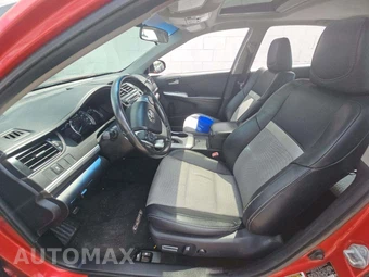2012 Toyota Camry SE – miniatura 6
