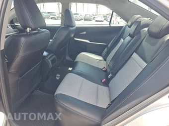 2012 Toyota Camry SE – miniatura 13