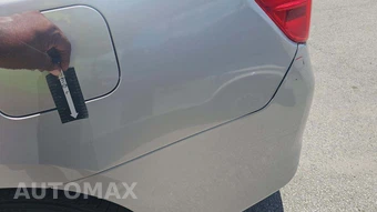 2012 Toyota Camry SE – miniatura 19