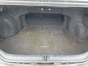 2012 Toyota Camry SE – miniatura 16
