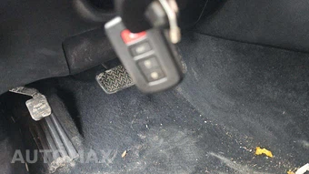 2012 Toyota Camry SE – miniatura 21