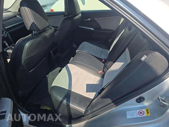 2012 Toyota Camry SE – miniatura 13
