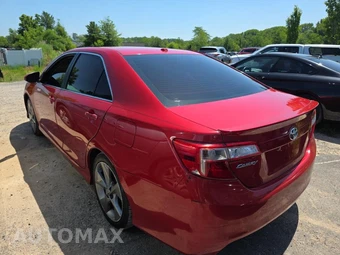 2012 Toyota Camry SE – miniatura 6