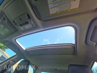2012 Toyota Camry SE – miniatura 11