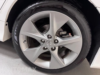 2012 Toyota Camry SE Sport Limited Edition - miniatura 10