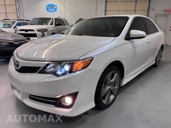 2012 Toyota Camry SE Sport Limited Edition - miniatura 7