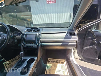 2012 Toyota Camry SE Sport Limited Edition - miniatura 18