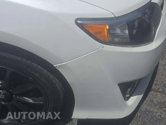 2012 Toyota Camry SE Sport Limited Edition - miniatura 24