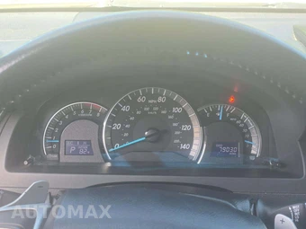 2012 Toyota Camry SE Sport Limited Edition - miniatura 9