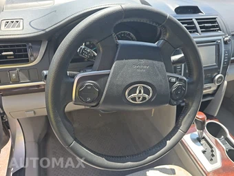 2012 Toyota Camry XLE – miniatura 10