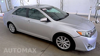 2012 Toyota Camry XLE – miniatura 3