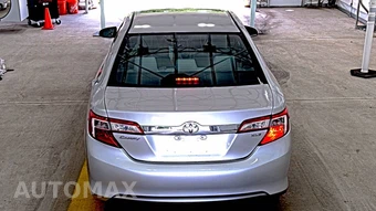 2012 Toyota Camry XLE – miniatura 5