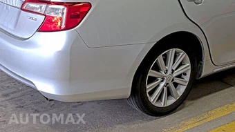 2012 Toyota Camry XLE – miniatura 9