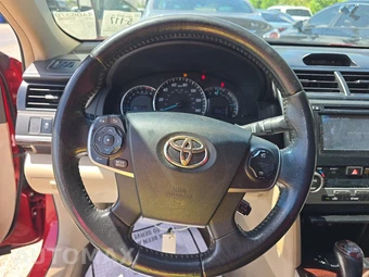 2012 Toyota Camry XLE – miniatura 10