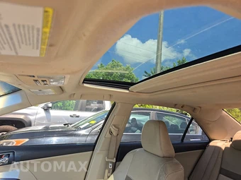 2012 Toyota Camry XLE – miniatura 18