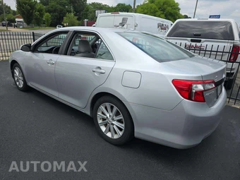 2012 Toyota Camry XLE – miniatura 2