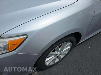 2012 Toyota Camry XLE – miniatura 34