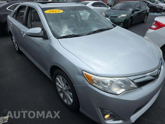 2012 Toyota Camry XLE – miniatura 4