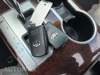 2012 Toyota Camry XLE – miniatura 8