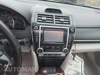 2012 Toyota Camry XLE – miniatura 10