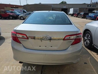 2012 Toyota Camry XLE – miniatura 5