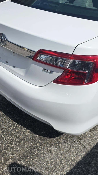 2012 Toyota Camry XLE - miniatura 24