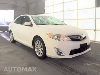 2012 Toyota Camry XLE - miniatura 3