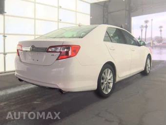 2012 Toyota Camry XLE - miniatura 4