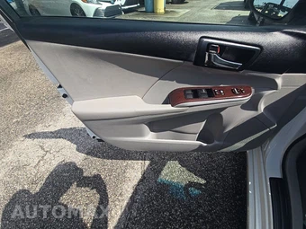 2012 Toyota Camry XLE - miniatura 9