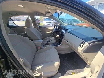 2012 Toyota Corolla L – miniatura 18
