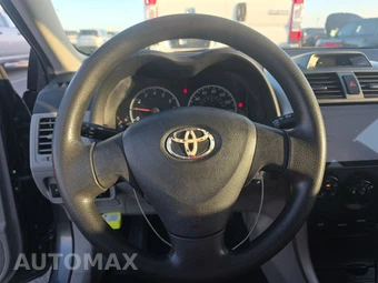 2012 Toyota Corolla L – miniatura 10