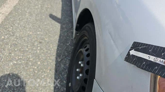 2012 Toyota Corolla LE – miniatura 24