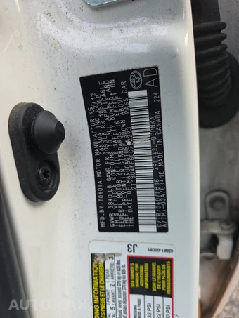 2012 Toyota Corolla LE – miniatura 14