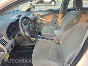 2012 Toyota Corolla LE – miniatura 7