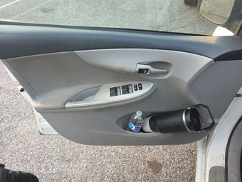 2012 Toyota Corolla LE – miniatura 9