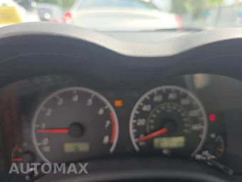 2012 Toyota Corolla LE - miniatura 9
