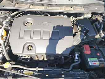 2012 Toyota Corolla LE - miniatura 15