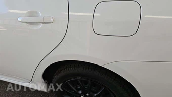 2012 Toyota Corolla LE – miniatura 27