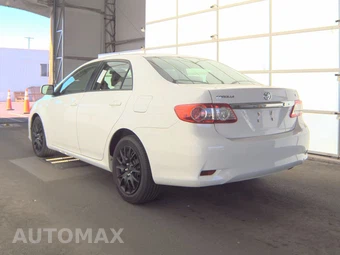 2012 Toyota Corolla LE – miniatura 6